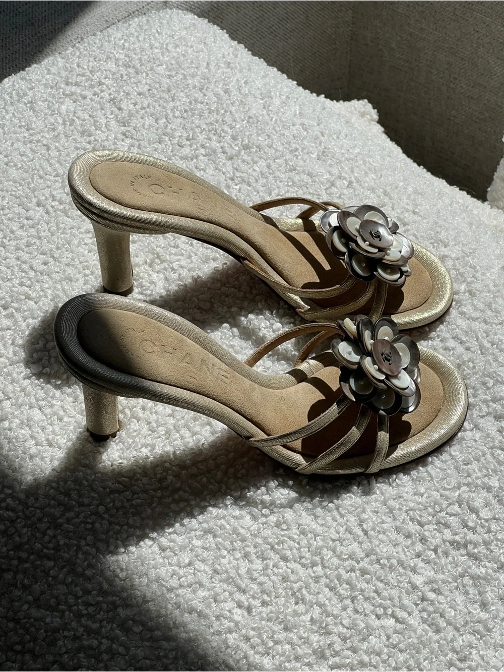 Chanel Vintage Camellia Flower Shell Sandals